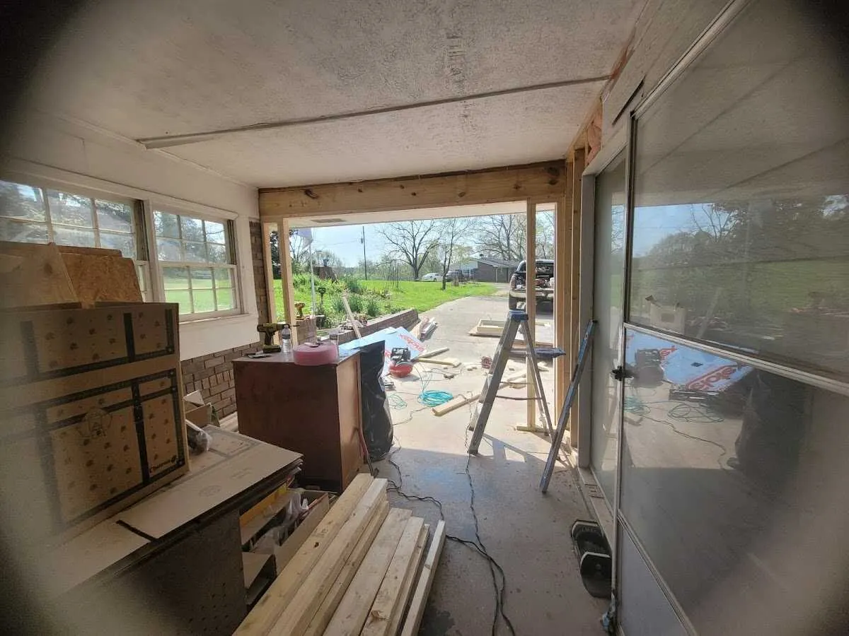 Air movers and dehumidifier for Water Mitigation Services in Stokesdale